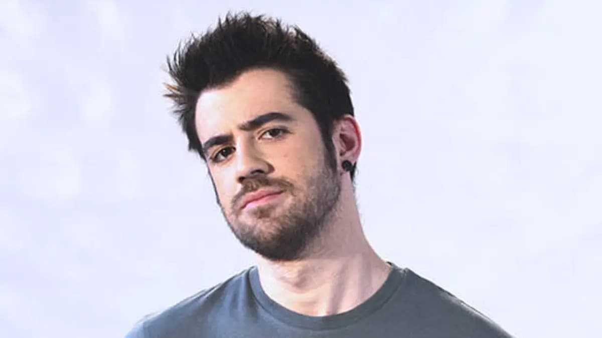 Raul "Auronplay" Alvarez